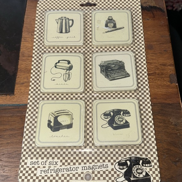 6 Refrigerator magnets, retro theme - Picture 4 of 4
